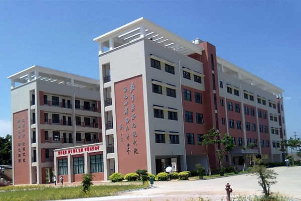 校園能耗監(jiān)測(cè)系統(tǒng)硬件結(jié)構(gòu)！