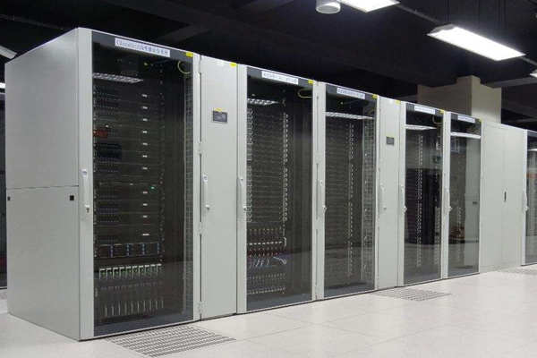 機(jī)房能耗監(jiān)測(cè)系統(tǒng)數(shù)據(jù)分析展示及報(bào)警平臺(tái)！(圖1)